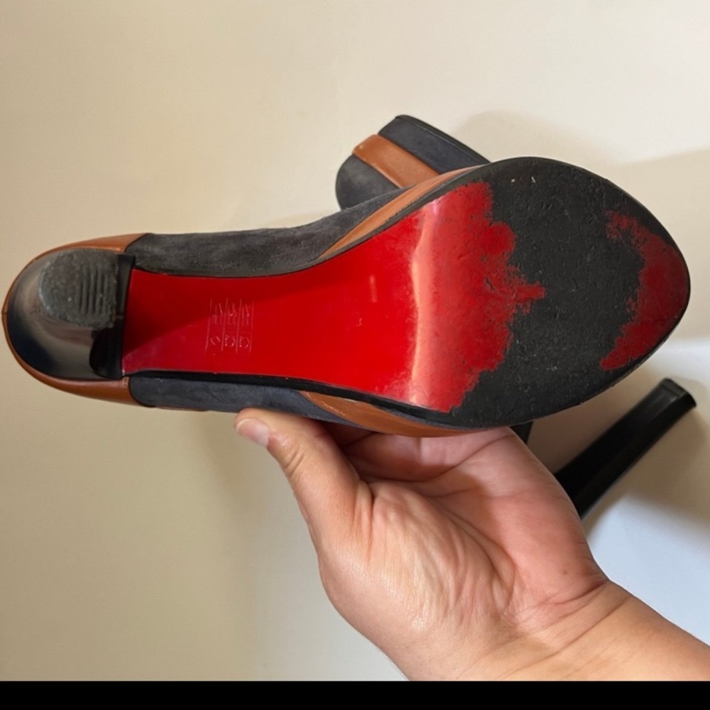 Chanel high heels - Picture 8 of 11